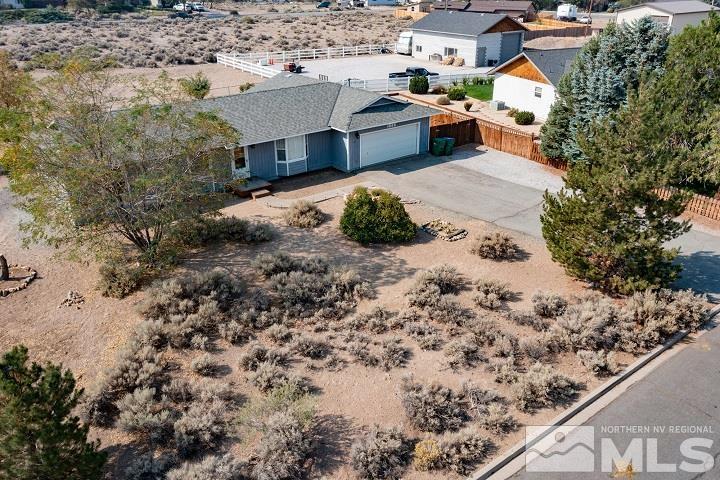 1090 Ron Way Reno, NV 89521 - Photo 5 of 27 Photo 5