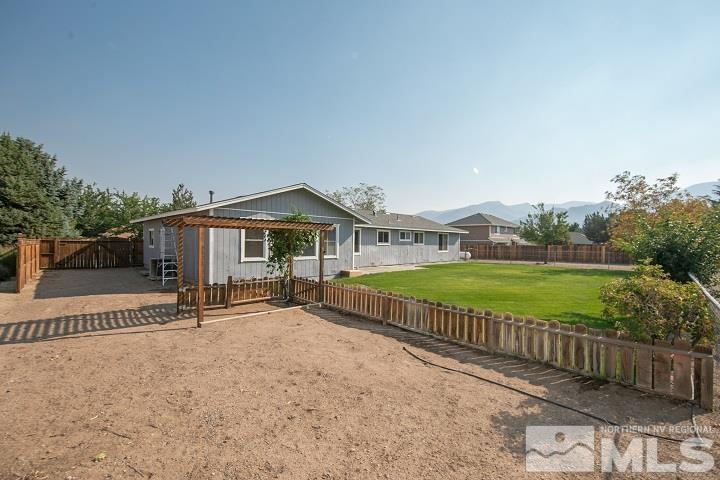1090 Ron Way Reno, NV 89521 - Photo 10 of 27 Photo 10