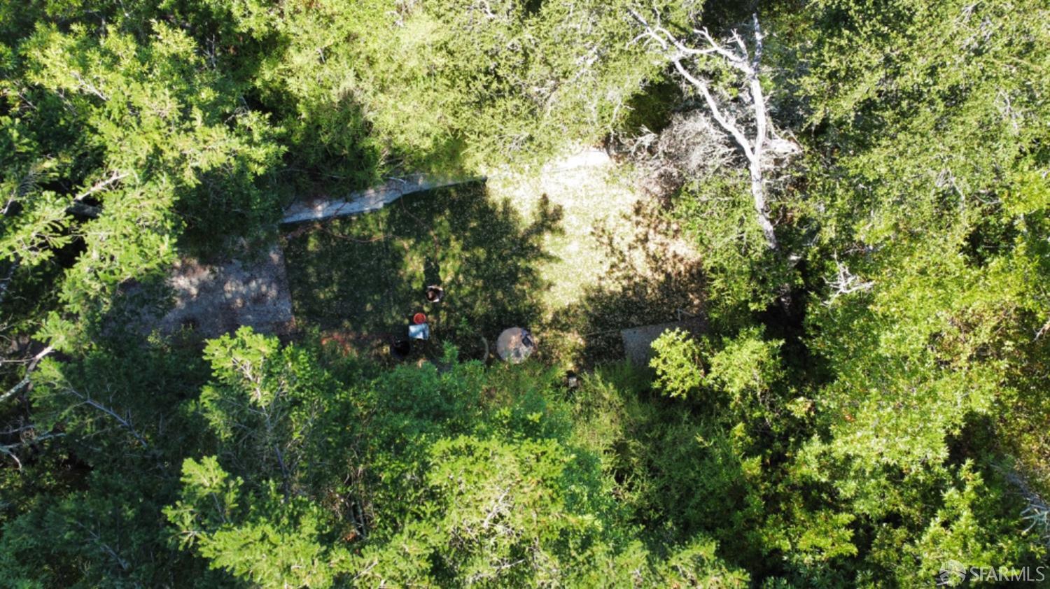 0 Sunset View Road Los Gatos, CA 95033 - Photo 5 of 25 a backyard of a house with lots of trees