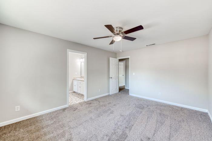 6153 Big Oak Road Sanger, CA 93657 - Photo 14 of 23 a view of an empty room