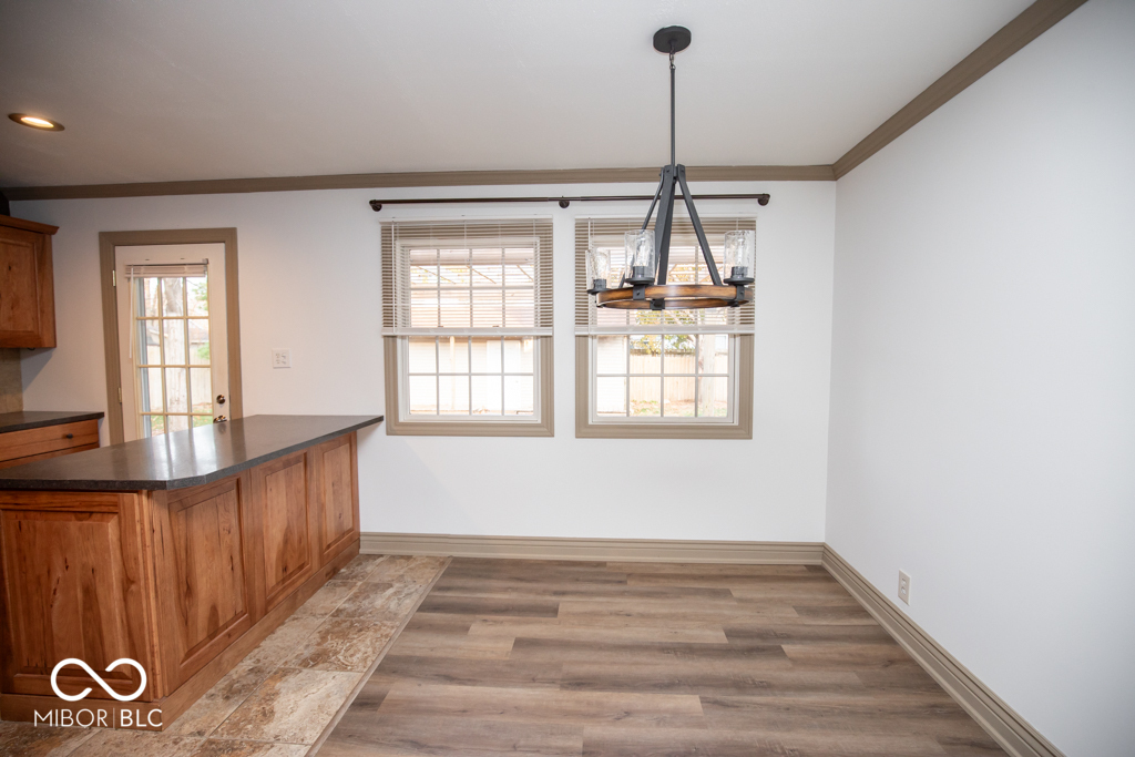 3015 Lucas Way Columbus, IN 47203 - Photo 14 of 54