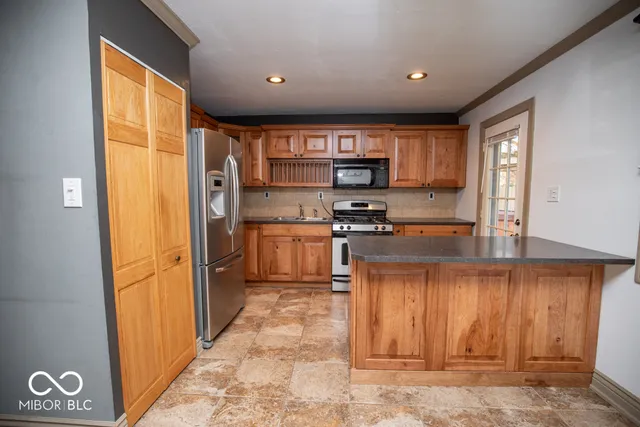 $229,000 | 3015 Lucas Way, Columbus, IN 47203