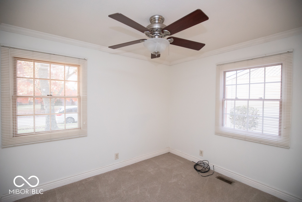 3015 Lucas Way Columbus, IN 47203 - Photo 30 of 54