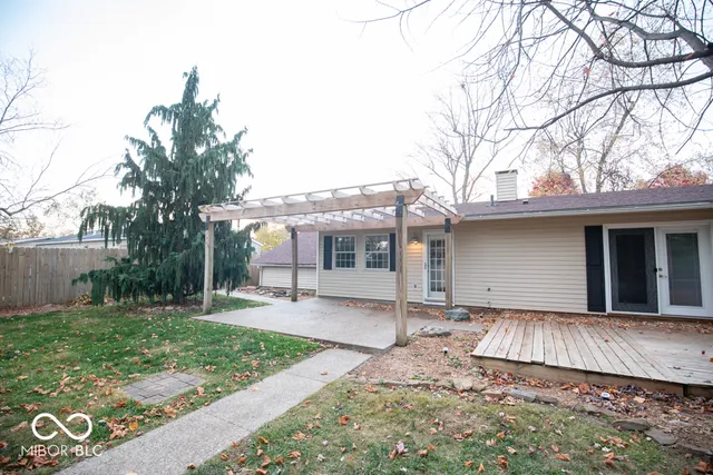 $229,000 | 3015 Lucas Way, Columbus, IN 47203
