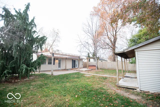 $229,000 | 3015 Lucas Way, Columbus, IN 47203