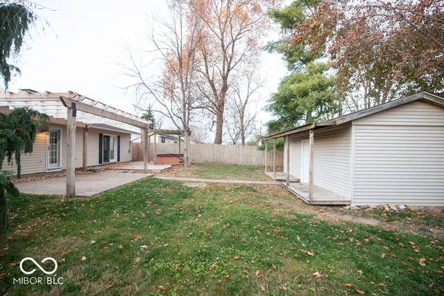 $229,000 | 3015 Lucas Way, Columbus, IN 47203