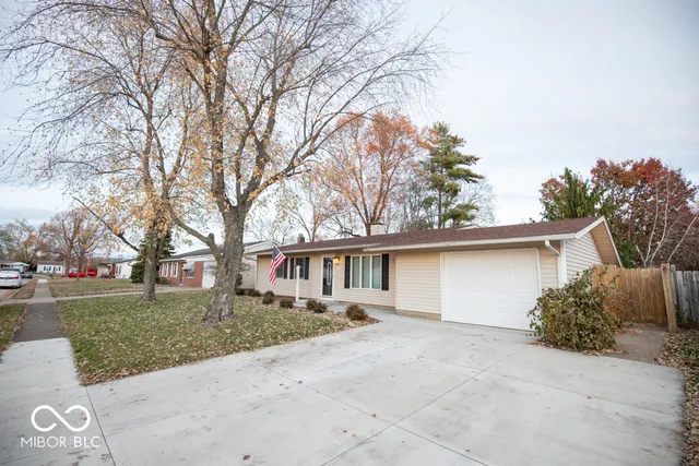 $229,000 | 3015 Lucas Way, Columbus, IN 47203