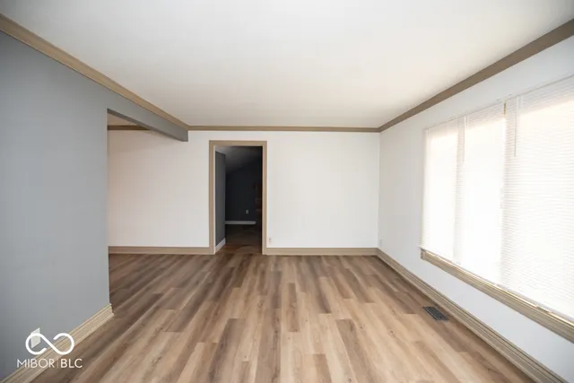 $229,000 | 3015 Lucas Way, Columbus, IN 47203