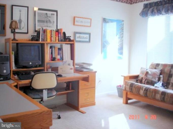 7 Rises Court Lutherville-Timonium, MD 21093 - Photo 19 of 29 Bedroom #3