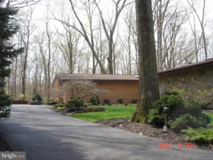 7 Rises Court Lutherville-Timonium, MD 21093 - Photo 25 of 29 Exterior #5