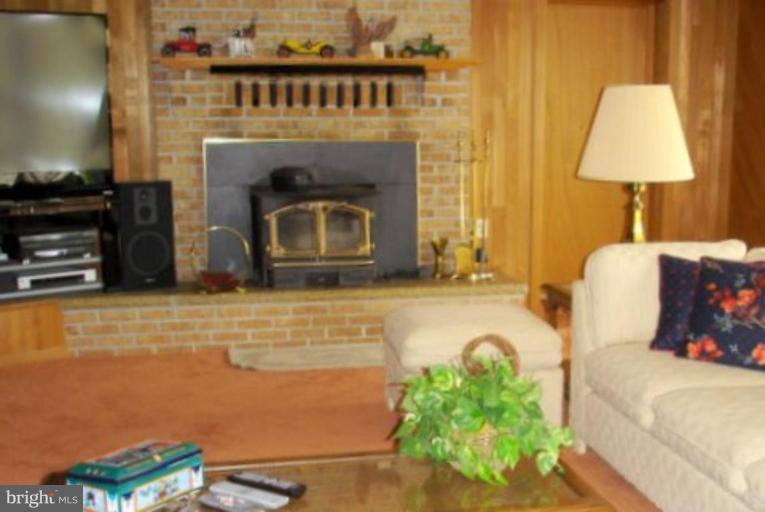 7 Rises Court Lutherville-Timonium, MD 21093 - Photo 29 of 29 Family Room #3