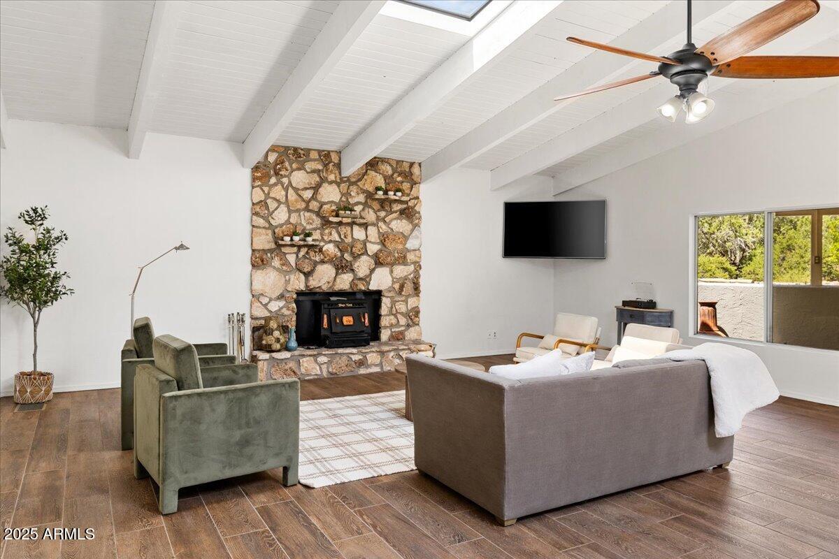 90 Doodlebug Road Sedona, AZ 86336 - Photo 11 of 50 11-Living Room