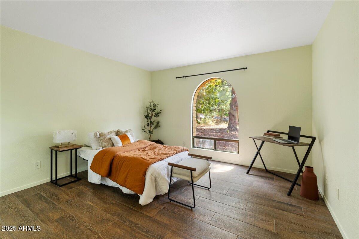 90 Doodlebug Road Sedona, AZ 86336 - Photo 26 of 50 26-Secondary Bedroom