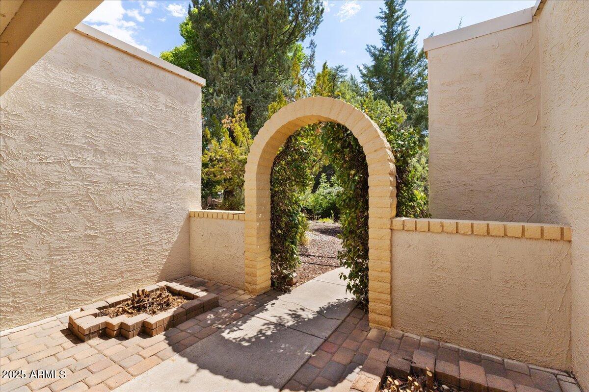 90 Doodlebug Road Sedona, AZ 86336 - Photo 35 of 50 35-Back Exterior