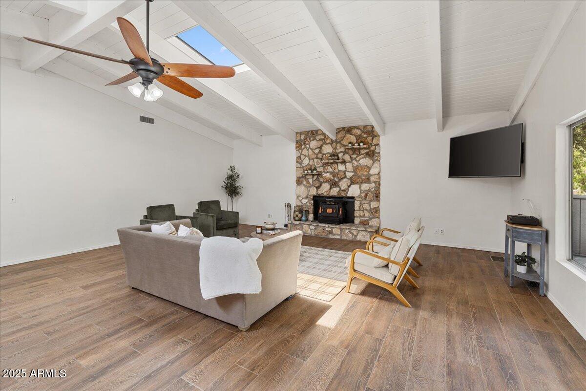90 Doodlebug Road Sedona, AZ 86336 - Photo 8 of 50 08-Living Room