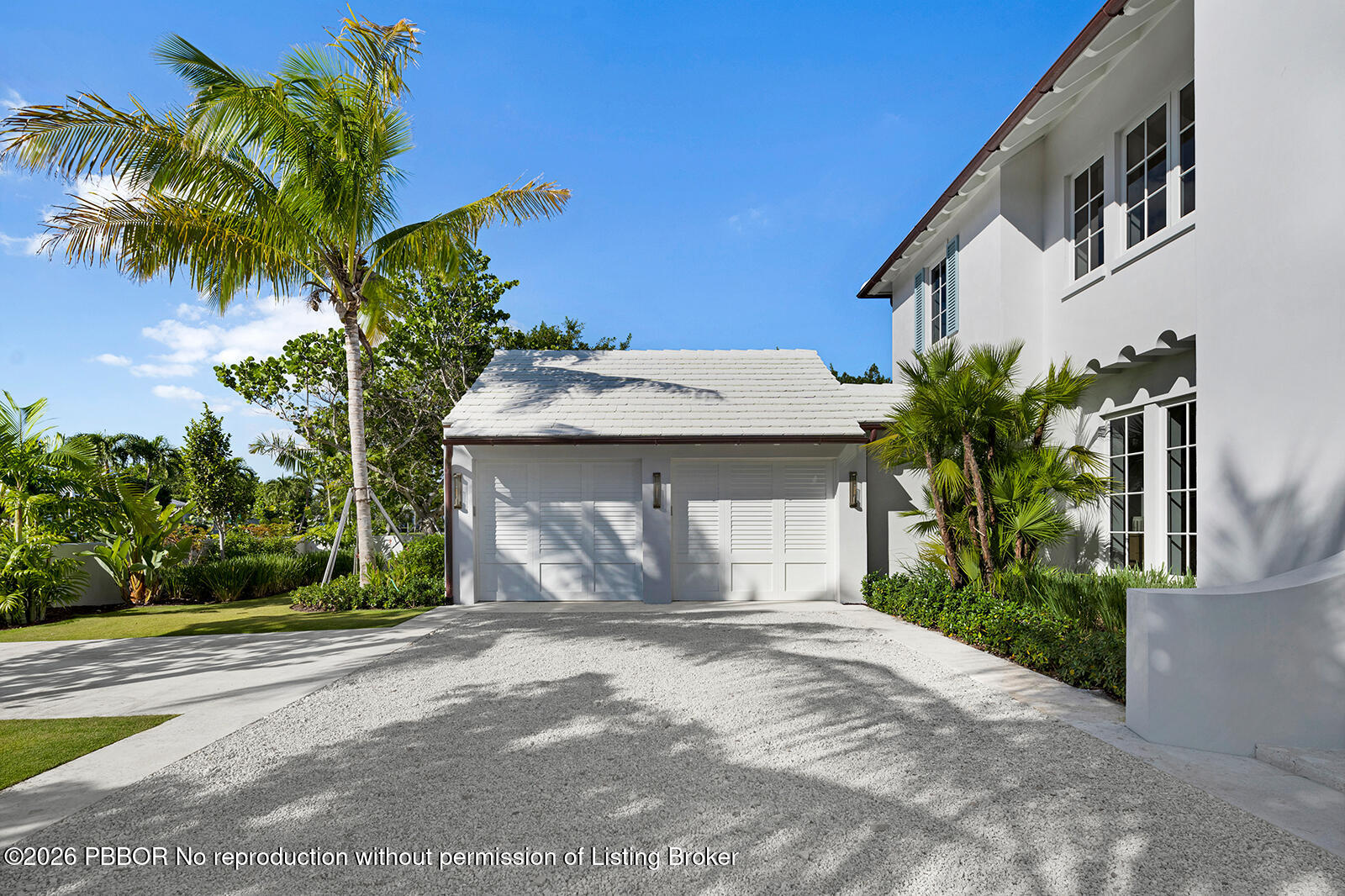 2219 Ibis Isle Road East Palm Beach, FL 33480 - Photo 7 of 64 Front Exterior