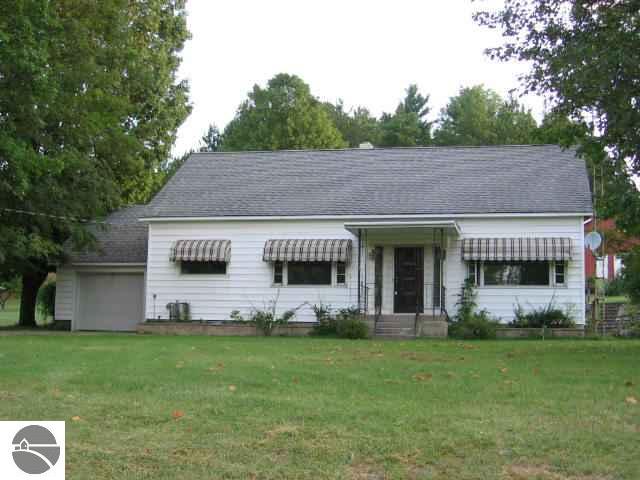8664 South Schomberg Road Cedar, MI 49621 - Photo 1 of 2 1668760.JPG