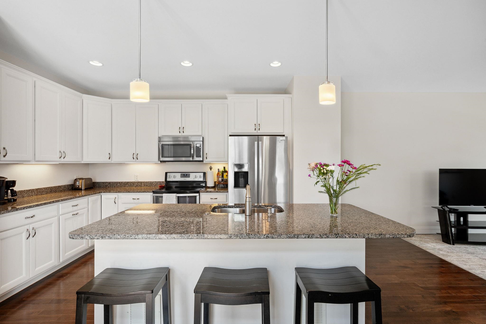 394 Zephyr Road Williston, VT 05495 - Photo 15 of 52