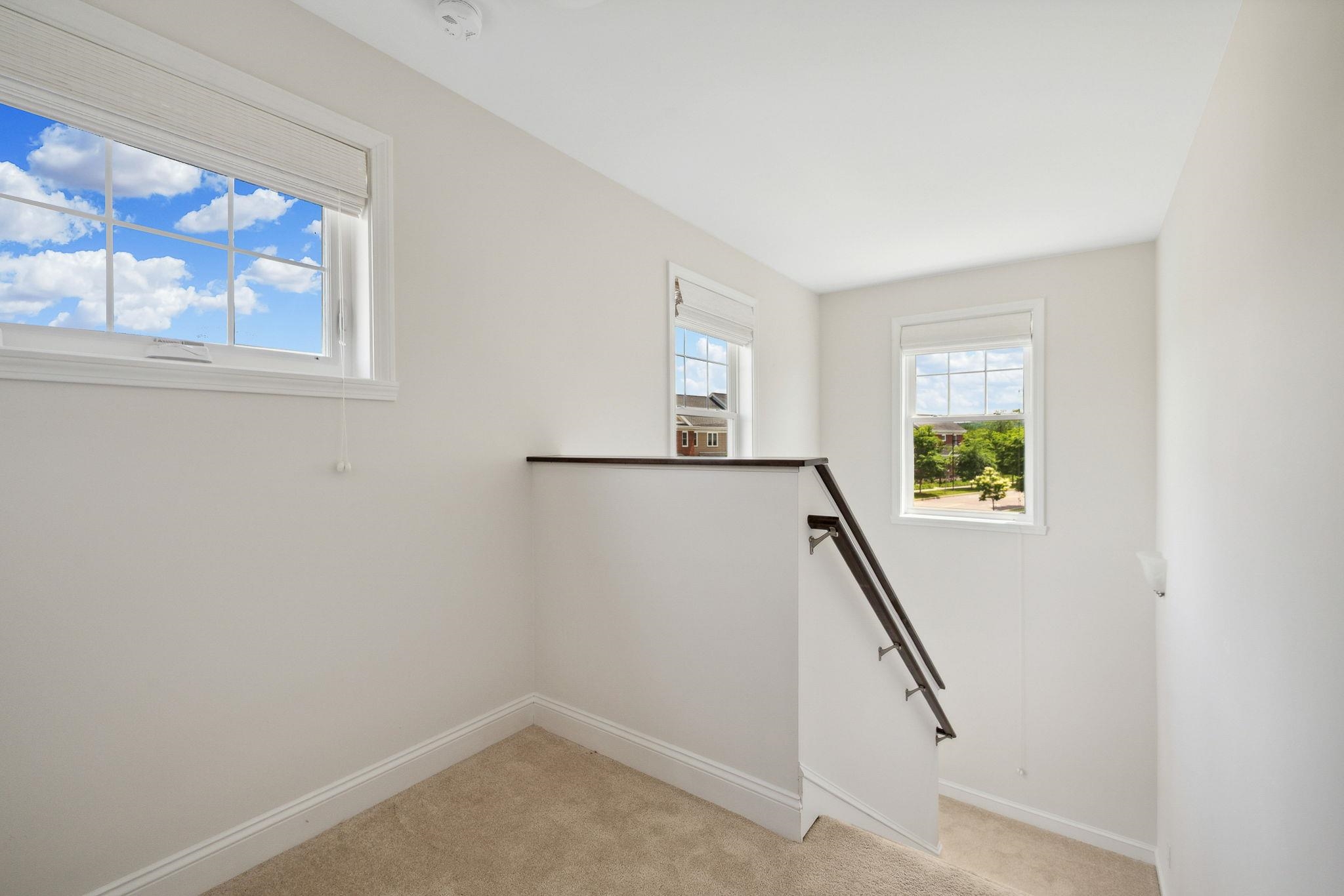 394 Zephyr Road Williston, VT 05495 - Photo 26 of 52