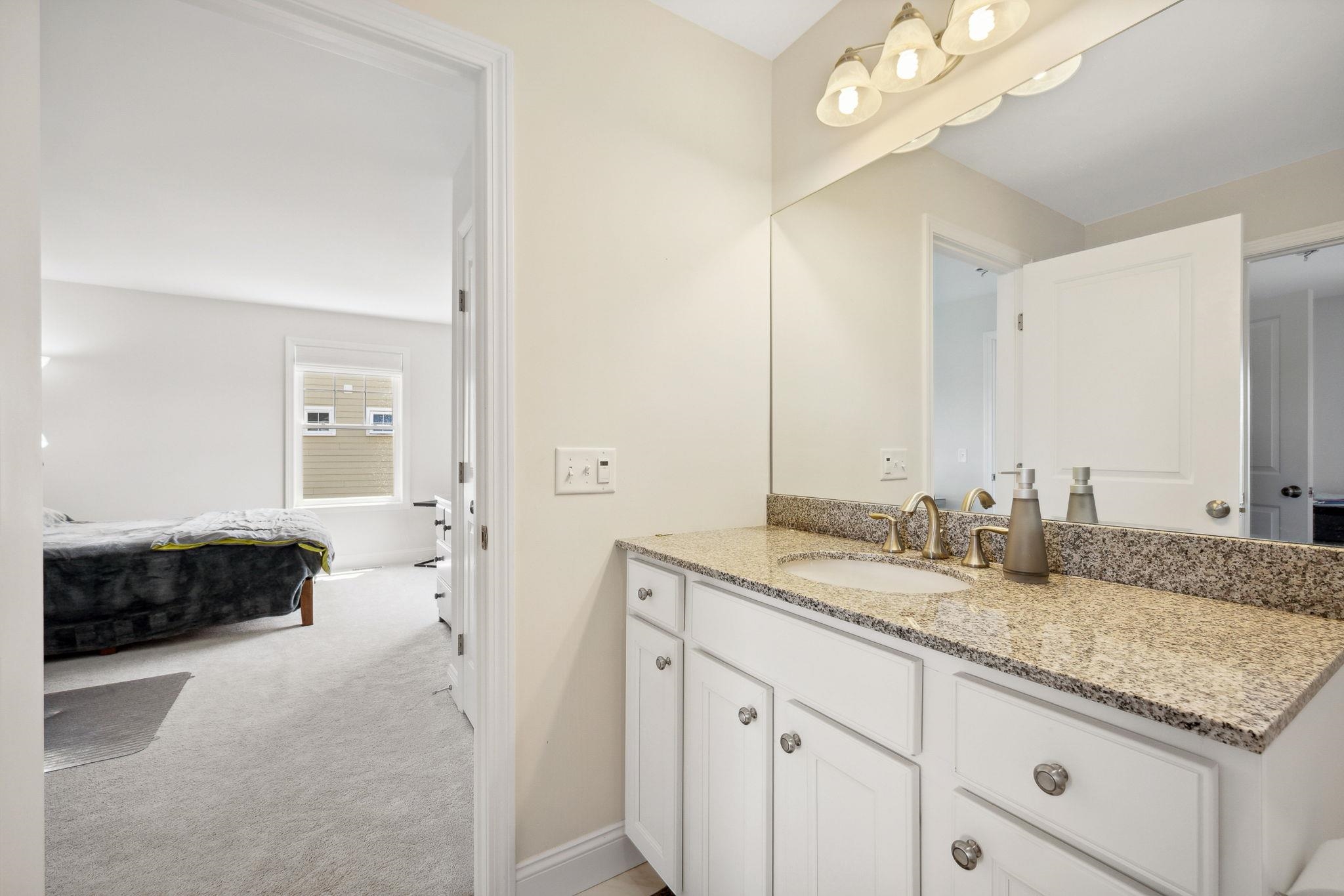 394 Zephyr Road Williston, VT 05495 - Photo 31 of 52