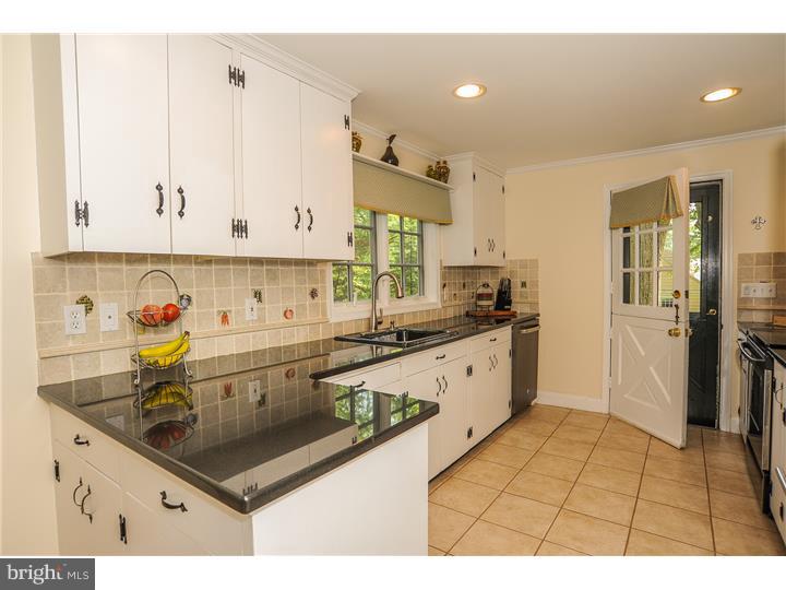 46 Steeplechase Road Devon, PA 19333 - Photo 3 of 20