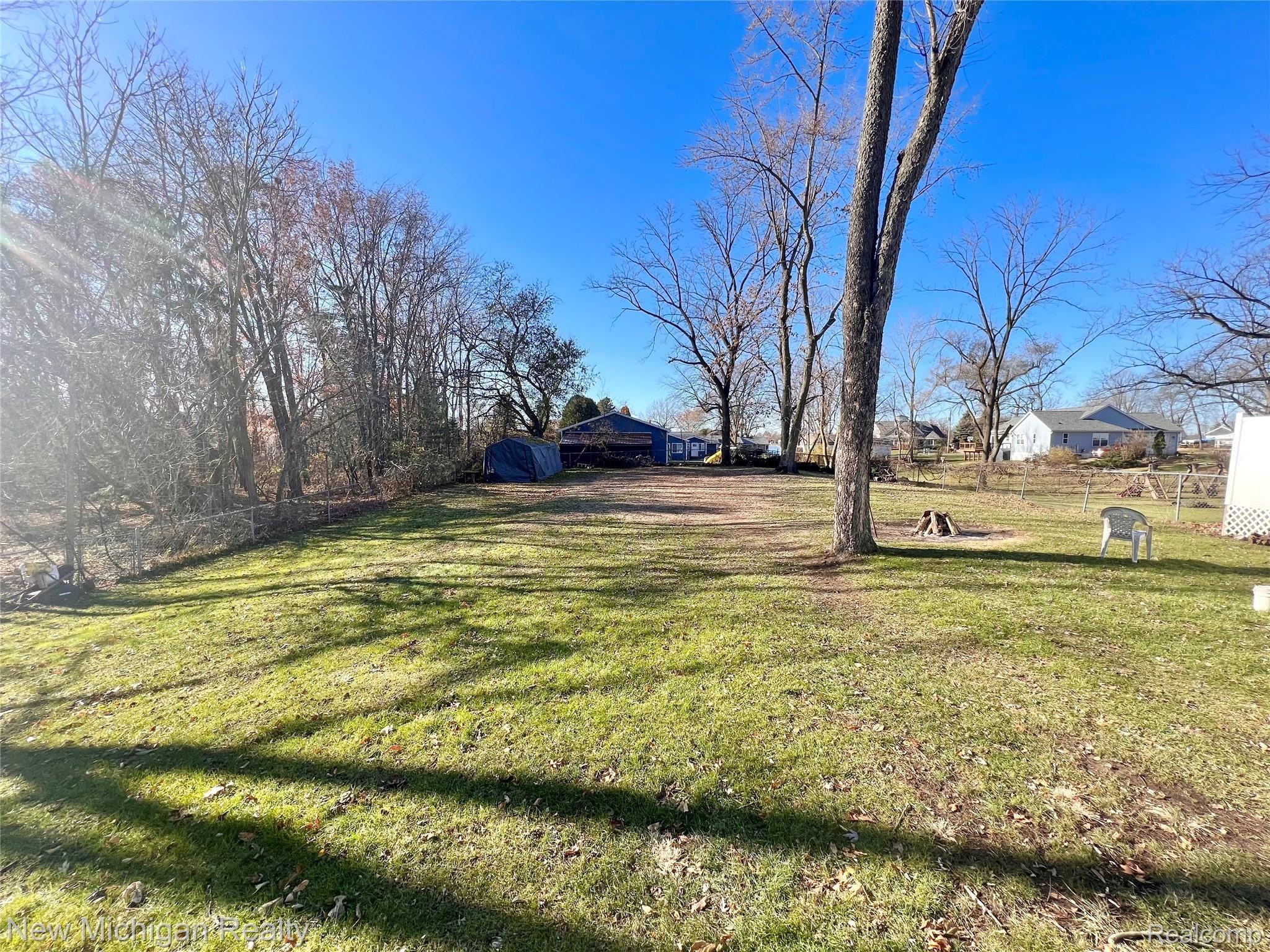 13540 Fenton Road Fenton, MI 48430 - Photo 29 of 29 DDFCB22D-170E-4E76-B8E2-B8F5E9C6ABA3.jpeg