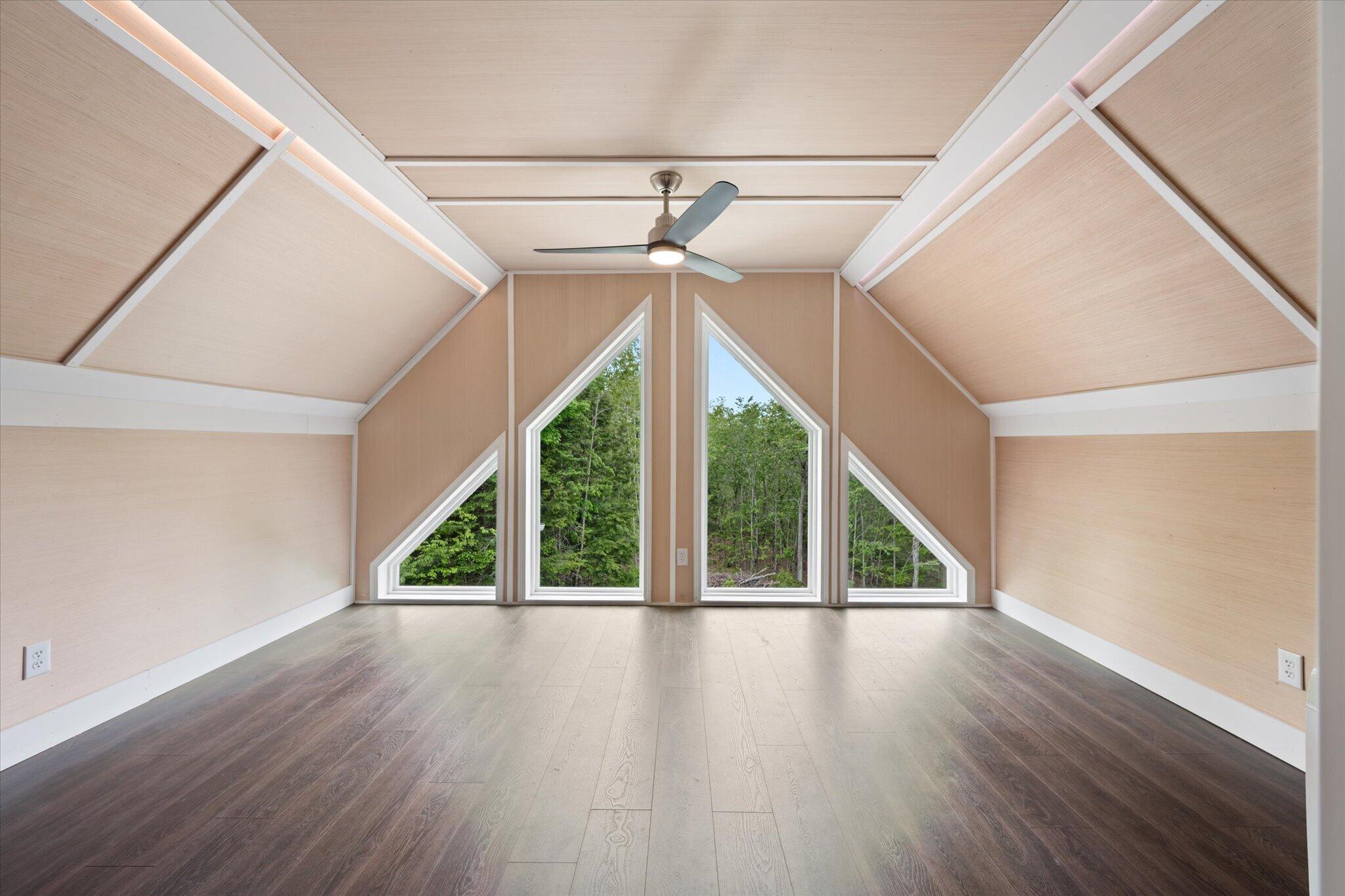 89 Wickett Farm Road Bucksport, ME 04416 - Photo 17 of 44 17-2nd Floor
