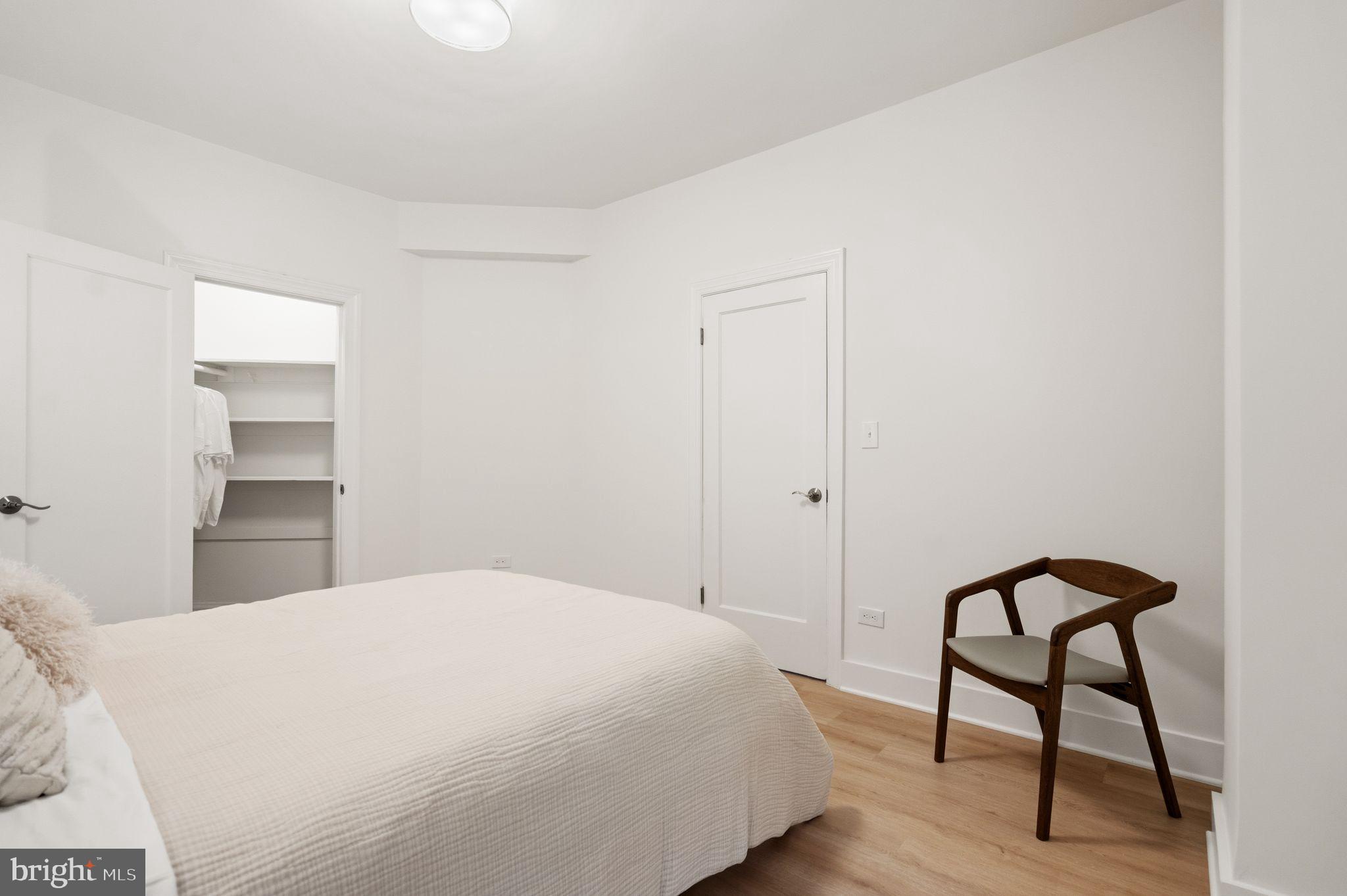 2032 Belmont Road Northwest, Unit 211 Washington, DC 20009 - Photo 36 of 63