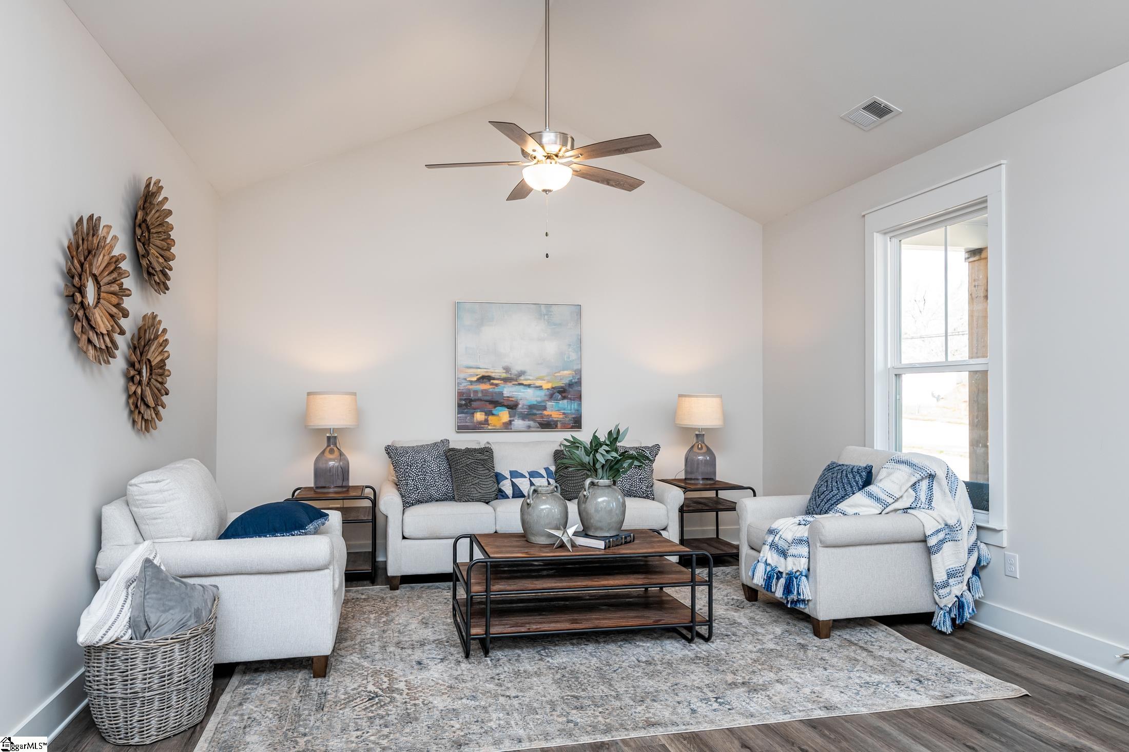 3411 Old Buncombe Road Greenville, SC 29617 - Photo 5 of 28 Gallery Image 5