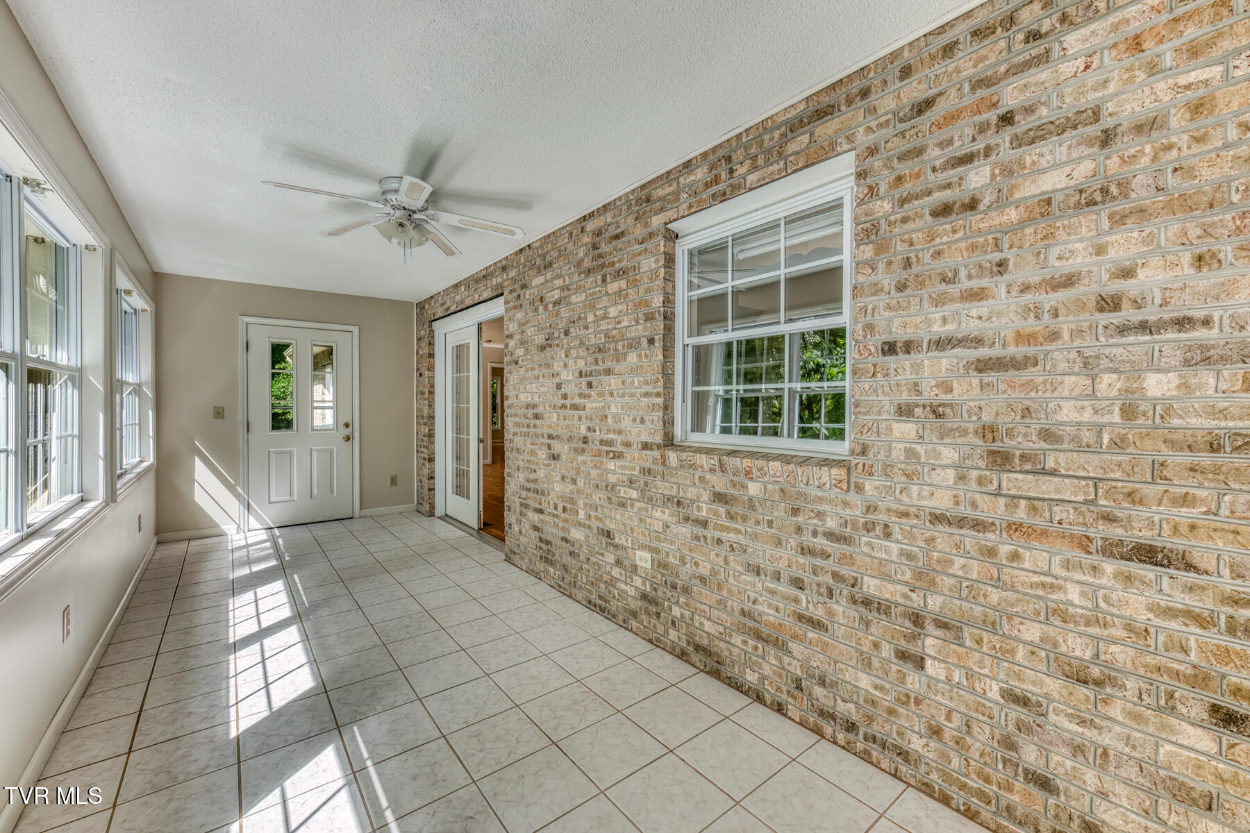 210 Telford Road Telford, TN 37690 - Photo 19 of 105 210 Telford Rd-39