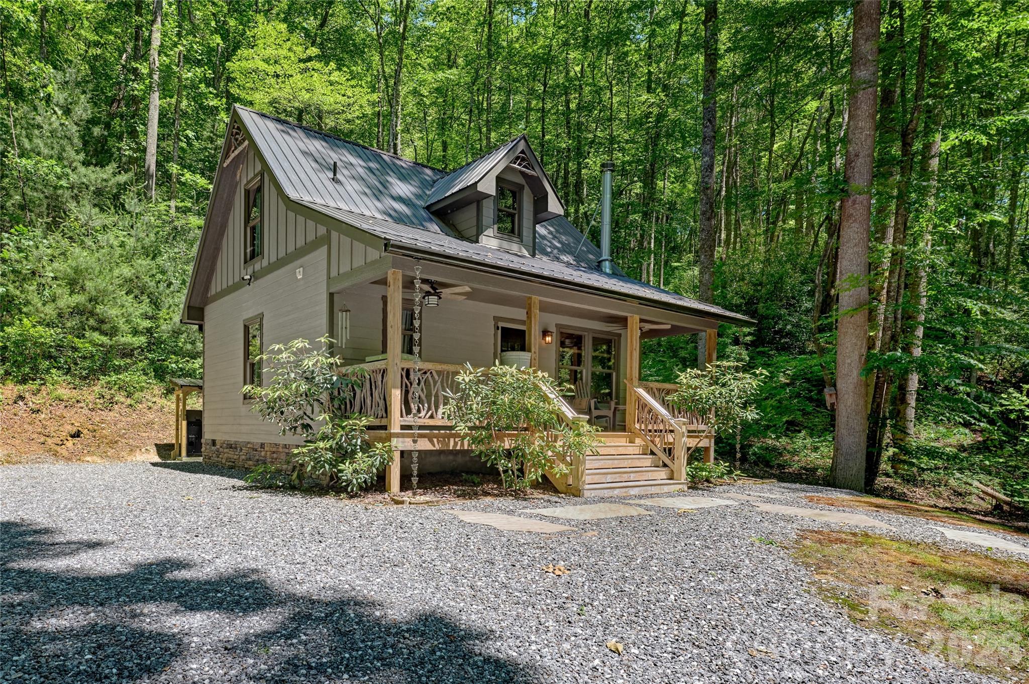 4017 Canada Road Tuckasegee, NC 28783 - Photo 9 of 46
