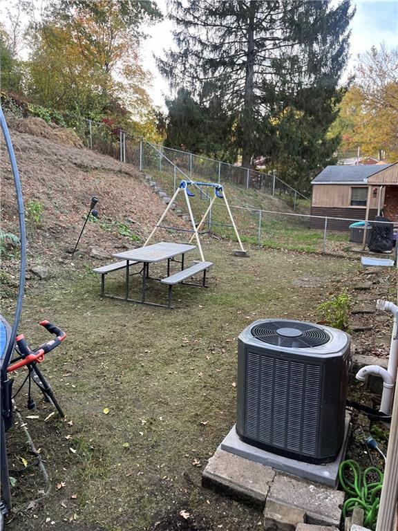 3887 Delco Road Brentwood, PA 15227 - Photo 3 of 14 a view of outdoor space yard and patio