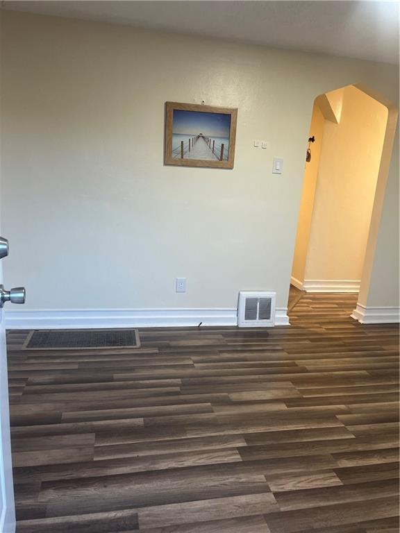 3887 Delco Road Brentwood, PA 15227 - Photo 6 of 14 a view of a room