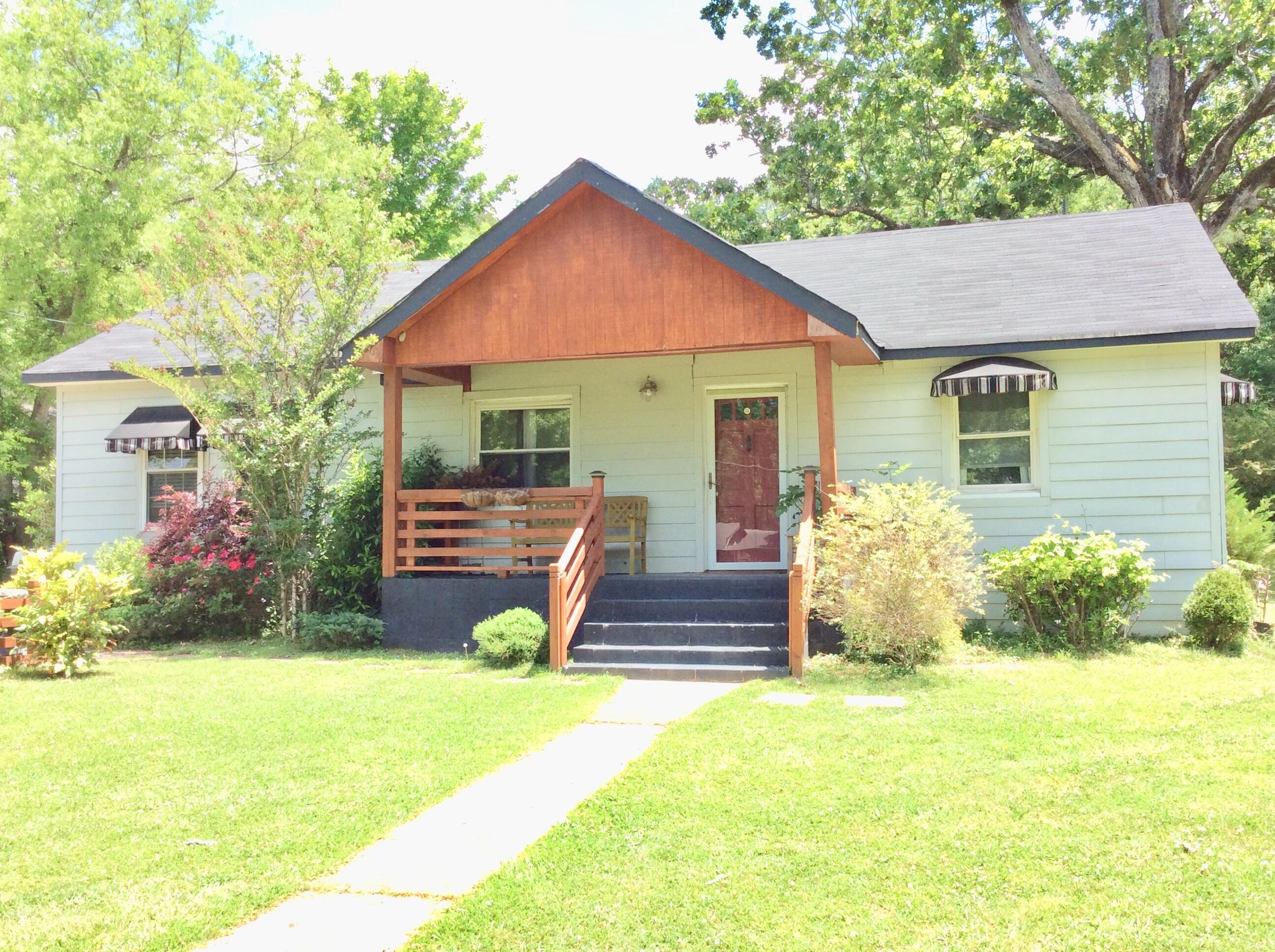 1432 Vance Road Chattanooga, TN 37421 - Photo 1 of 38 97D81F12-2565-494B-9842-80AB9EE8384F