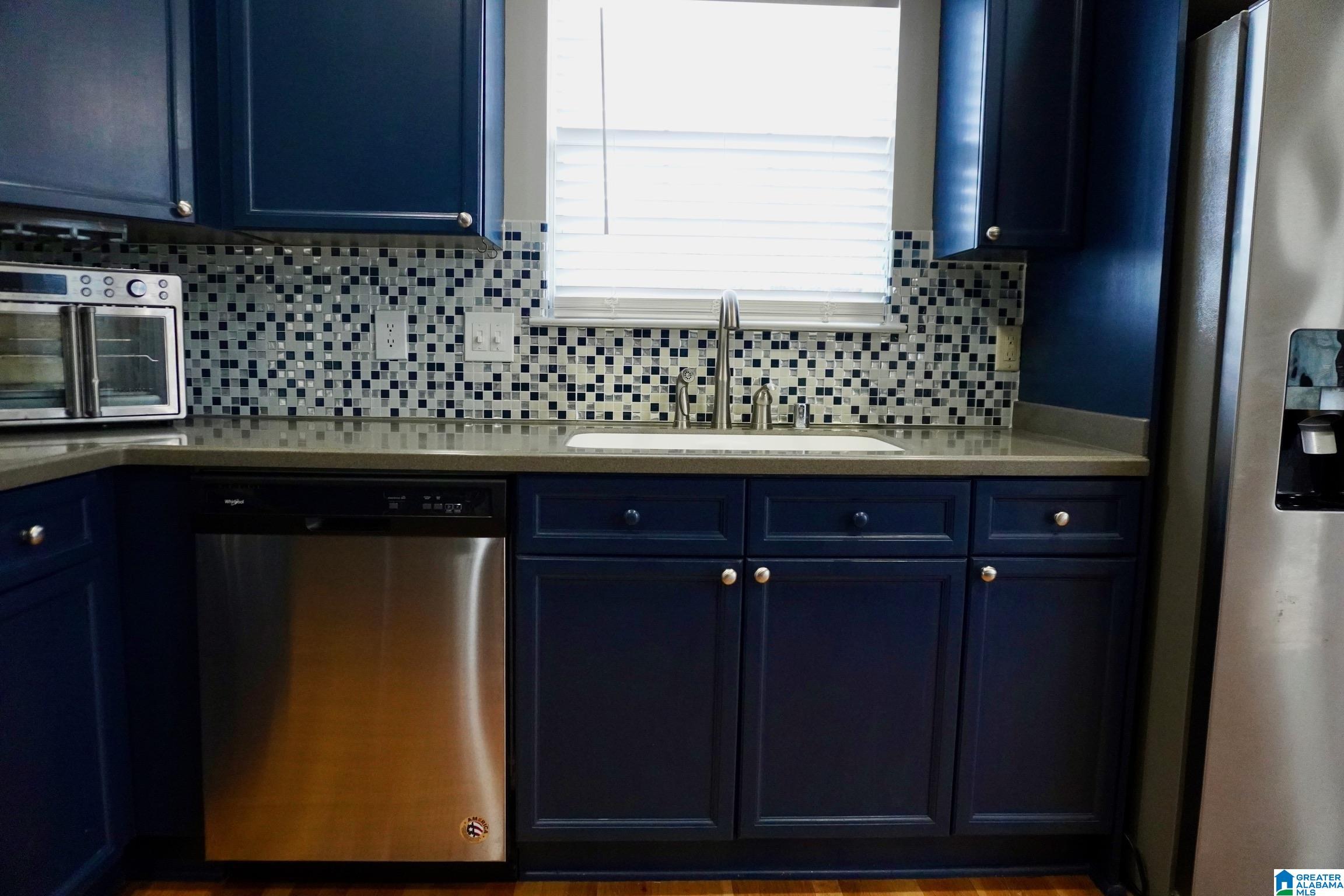 188 Savannah Lane Calera, AL 35040 - Photo 12 of 47