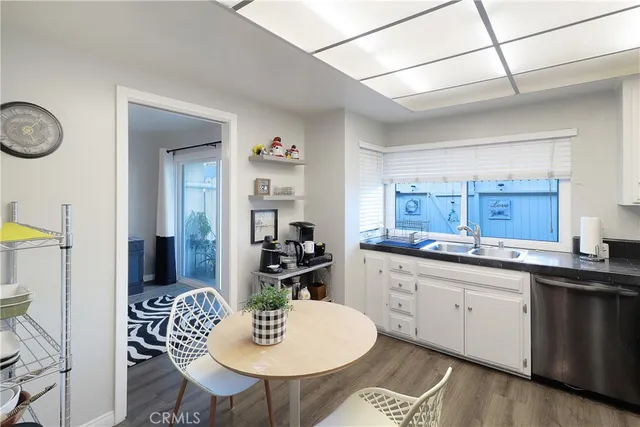 $650,000 | 1318 Victoria Drive, Unit B, Fullerton, CA 92831