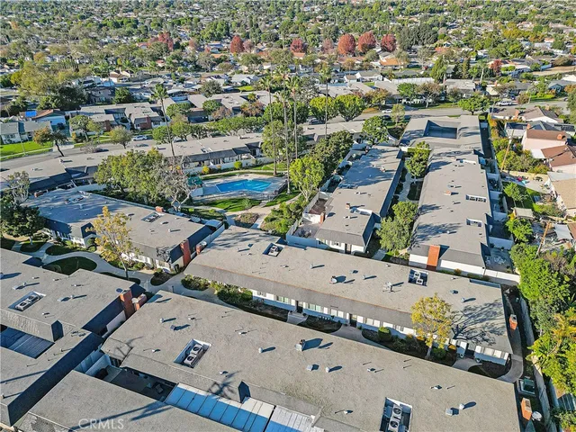 $650,000 | 1318 Victoria Drive, Unit B, Fullerton, CA 92831