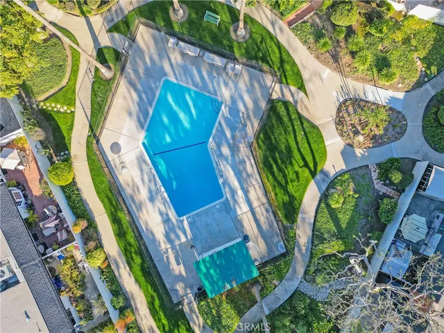 $650,000 | 1318 Victoria Drive, Unit B, Fullerton, CA 92831