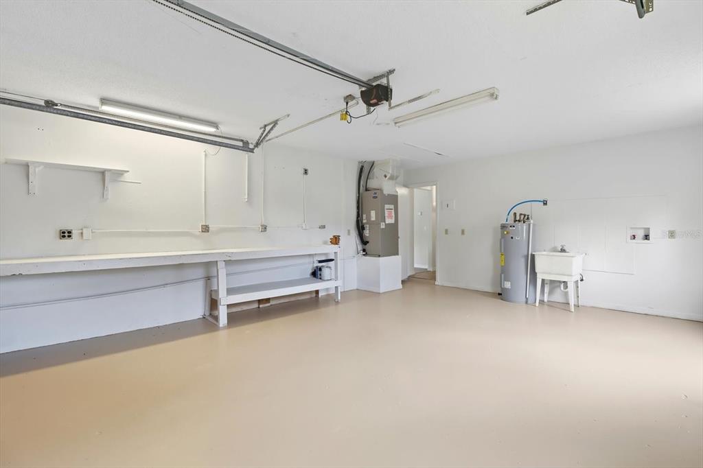 305 Edison Street Inverness, FL 34452 - Photo 30 of 44 a view of an empty room