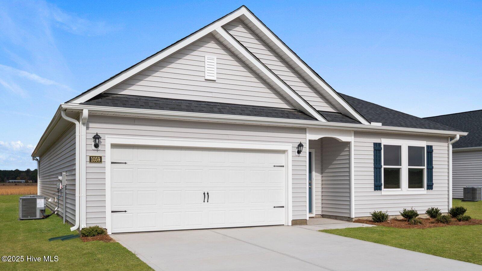 1059 Queensland Lane Ayden, NC 28513 - Photo 2 of 33 3-custom-LHV_4313_1