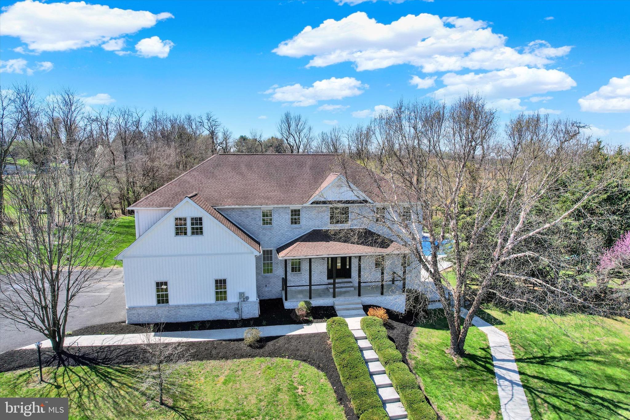 7 Beverly Court Carlisle, PA 17015 - Photo 5 of 82