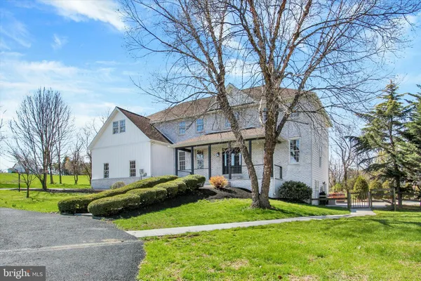 $899,000 | 7 Beverly Court, Carlisle, PA 17015