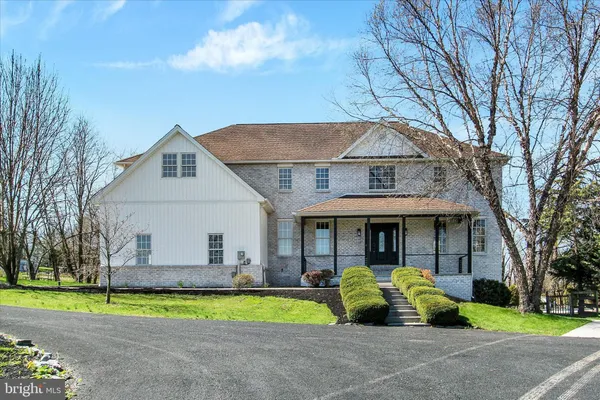 $899,000 | 7 Beverly Court, Carlisle, PA 17015