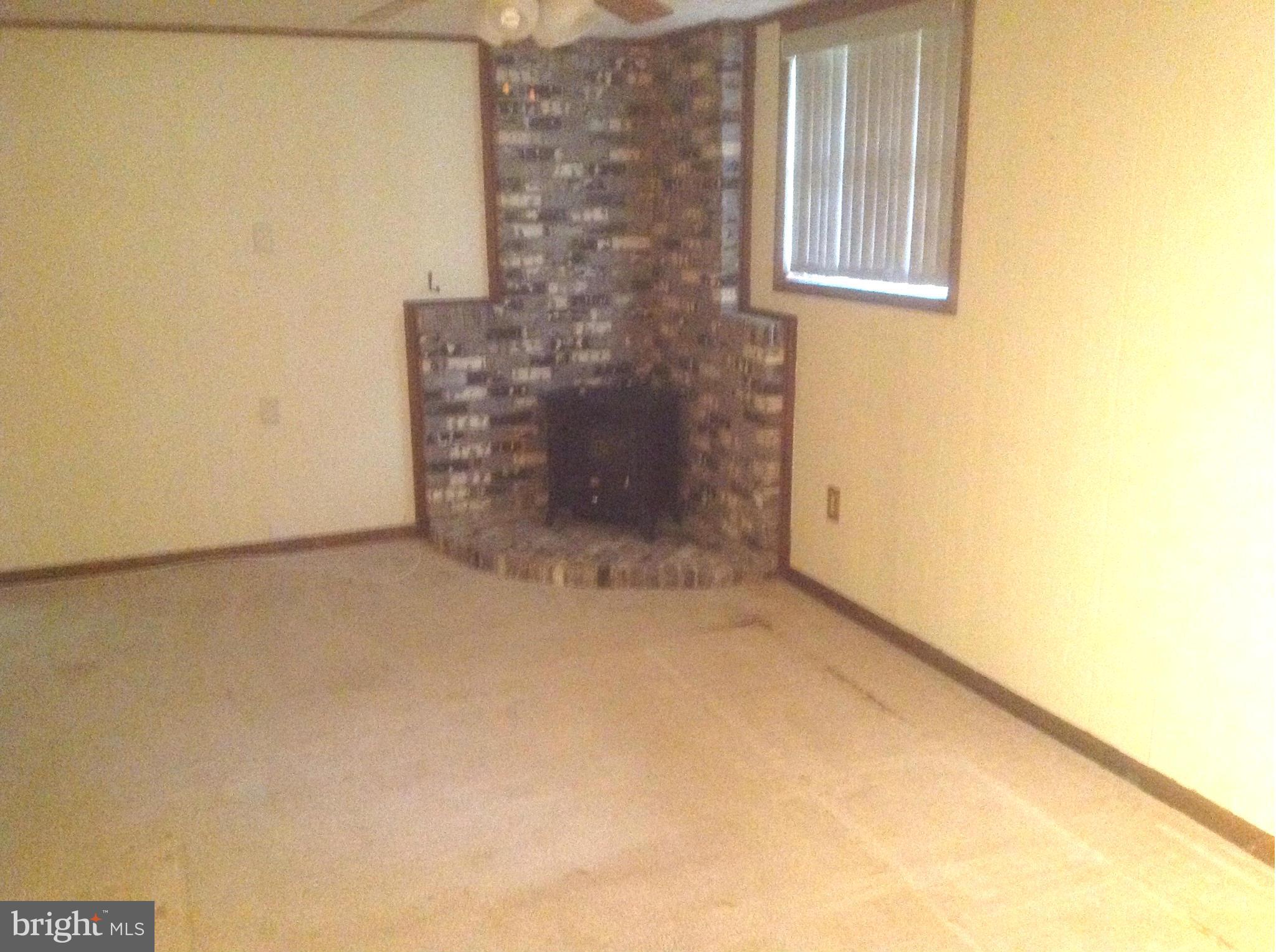 1640 Gibbons Road Point of Rocks, MD 21777 - Photo 15 of 20 a view of an empty room