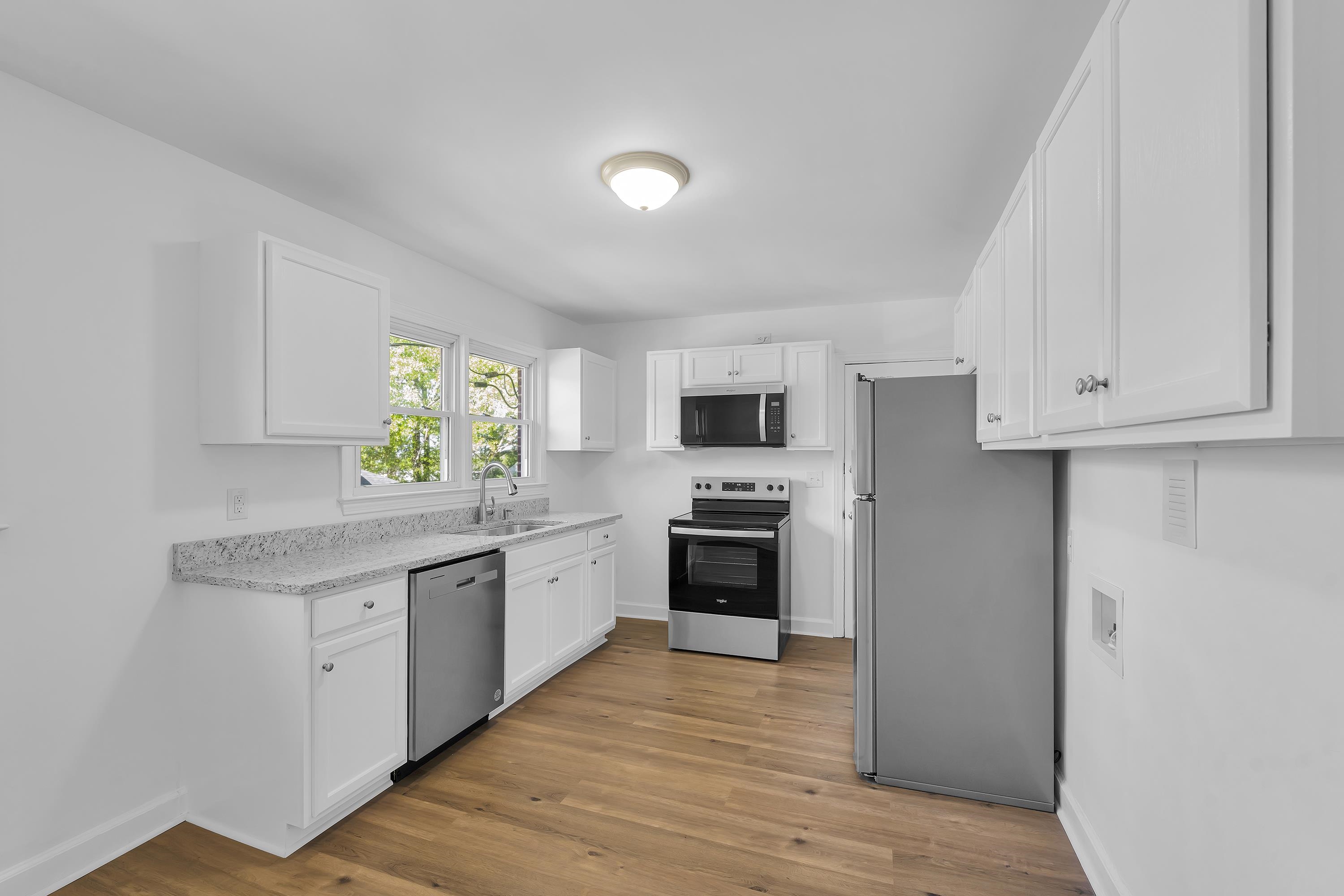 210 Forest Street Greer, SC 29650 - Photo 10 of 24