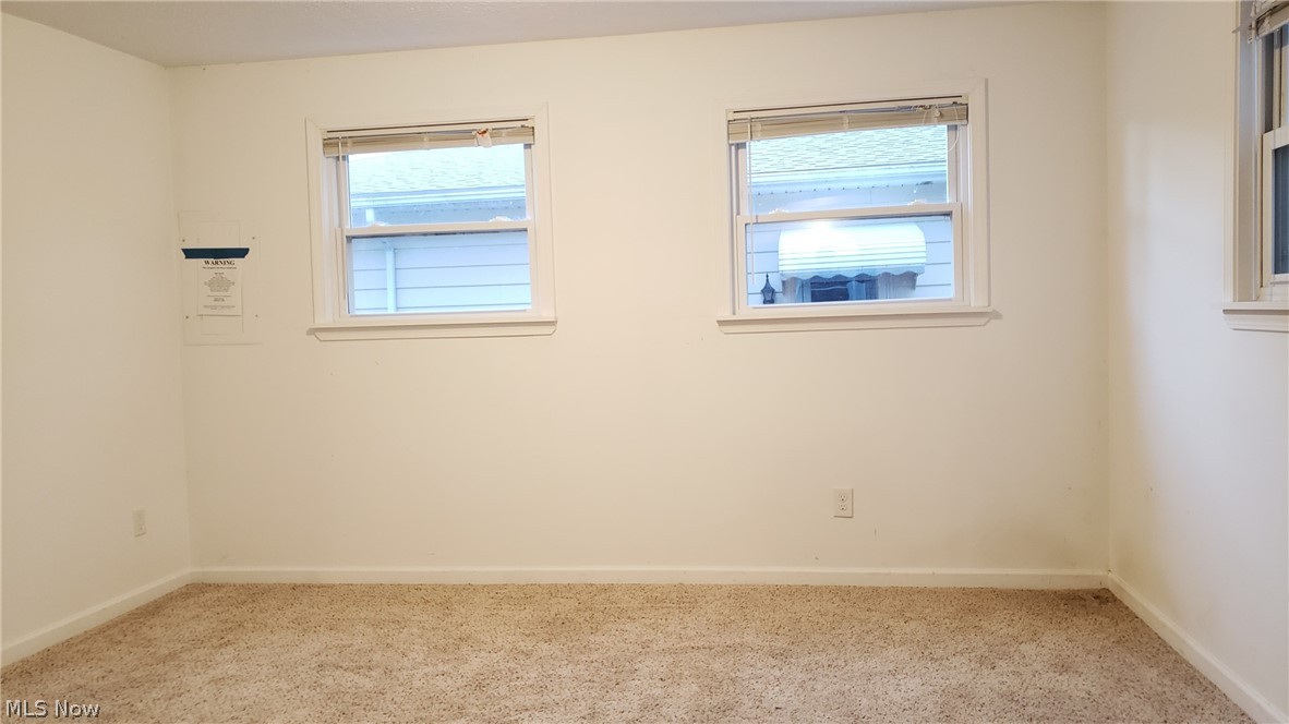541 Quentin Road Eastlake, OH 44095 - Photo 9 of 23 Gallery Image 9