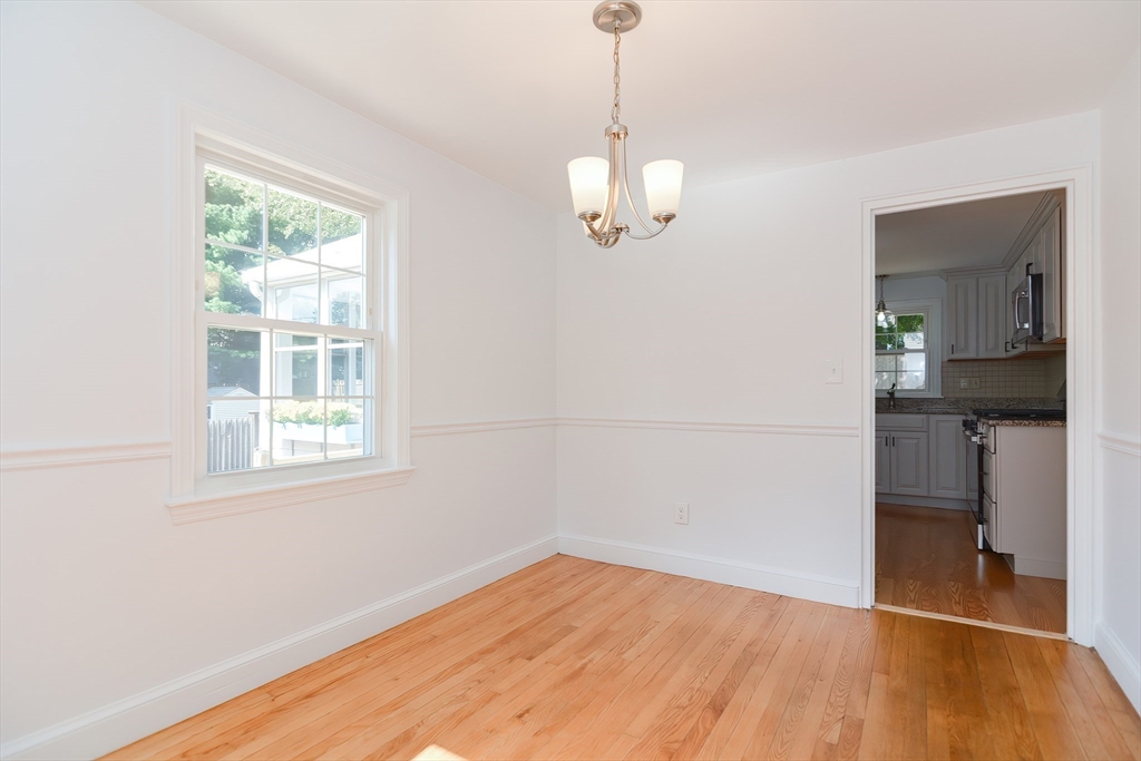 55 Cameron Road Norwood, MA 02062 - Photo 11 of 28 Gallery Image 11