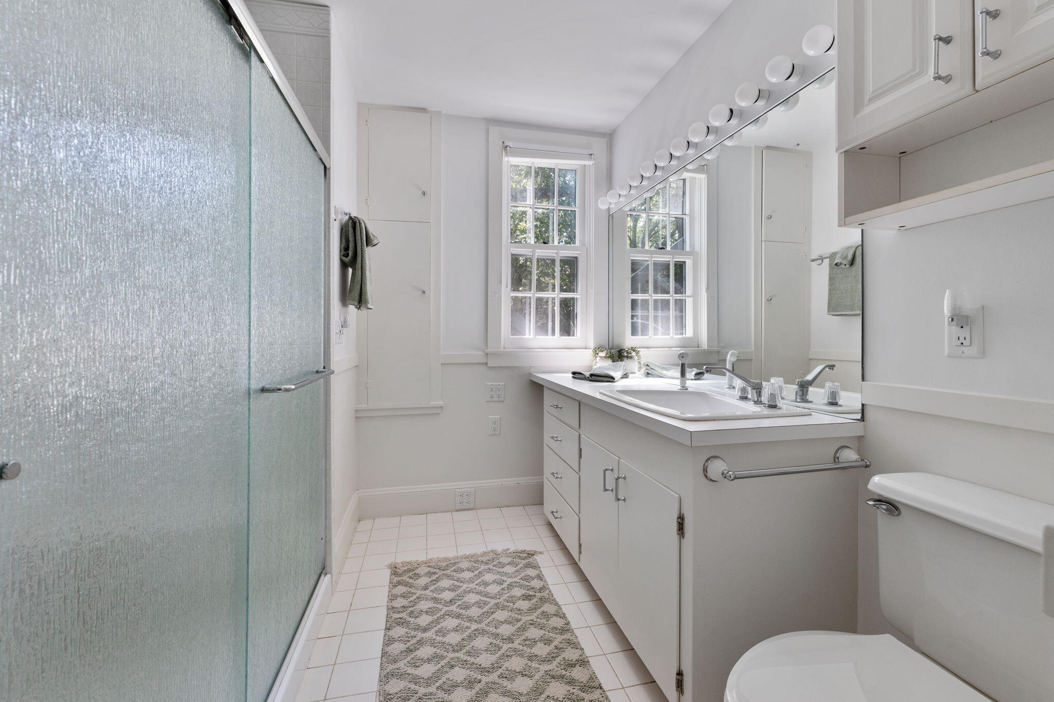 32 Chapoquoit Road Falmouth, MA 02540 - Photo 26 of 50 Primary bath