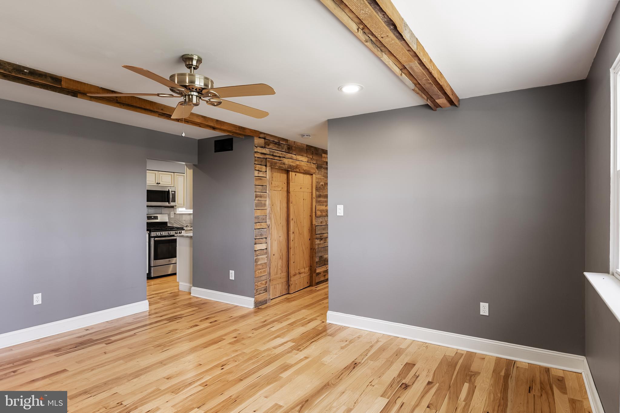 217 Forked Neck Road Shamong, NJ 08088 - Photo 17 of 35 Slate gray walls