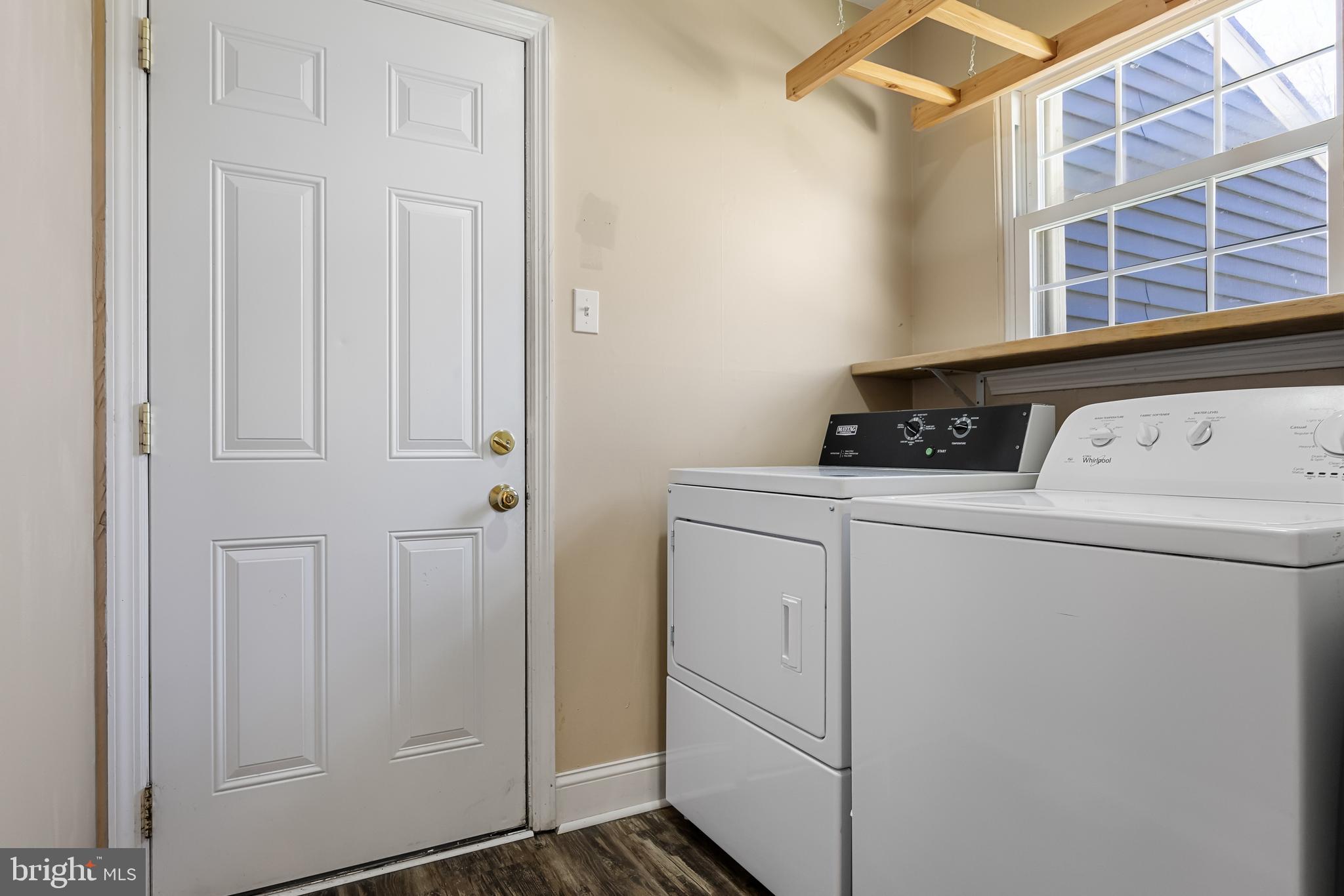 217 Forked Neck Road Shamong, NJ 08088 - Photo 19 of 35 Laundry room - LVP floors, WA and DR included
